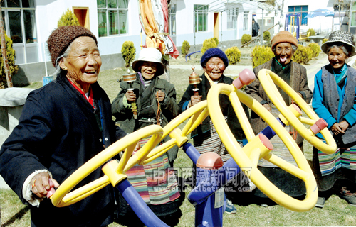 http://english.chinatibetnews.com/TibetdDiscovery/Peoples/attachement/jpg/site2/20090317/0019bb52e3130b29a3ae19.jpg